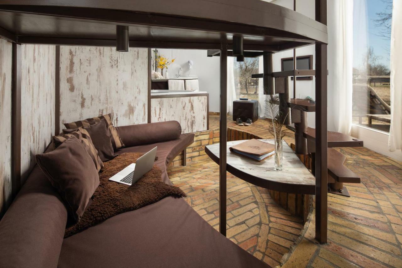 Homoki Lodge Bed & Beyond Glamping (Adults Only) Ruzsa Extérieur photo